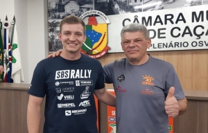 Claudemir Hubner e Bruno Tesser representam Caçador no Rally dos Sertões